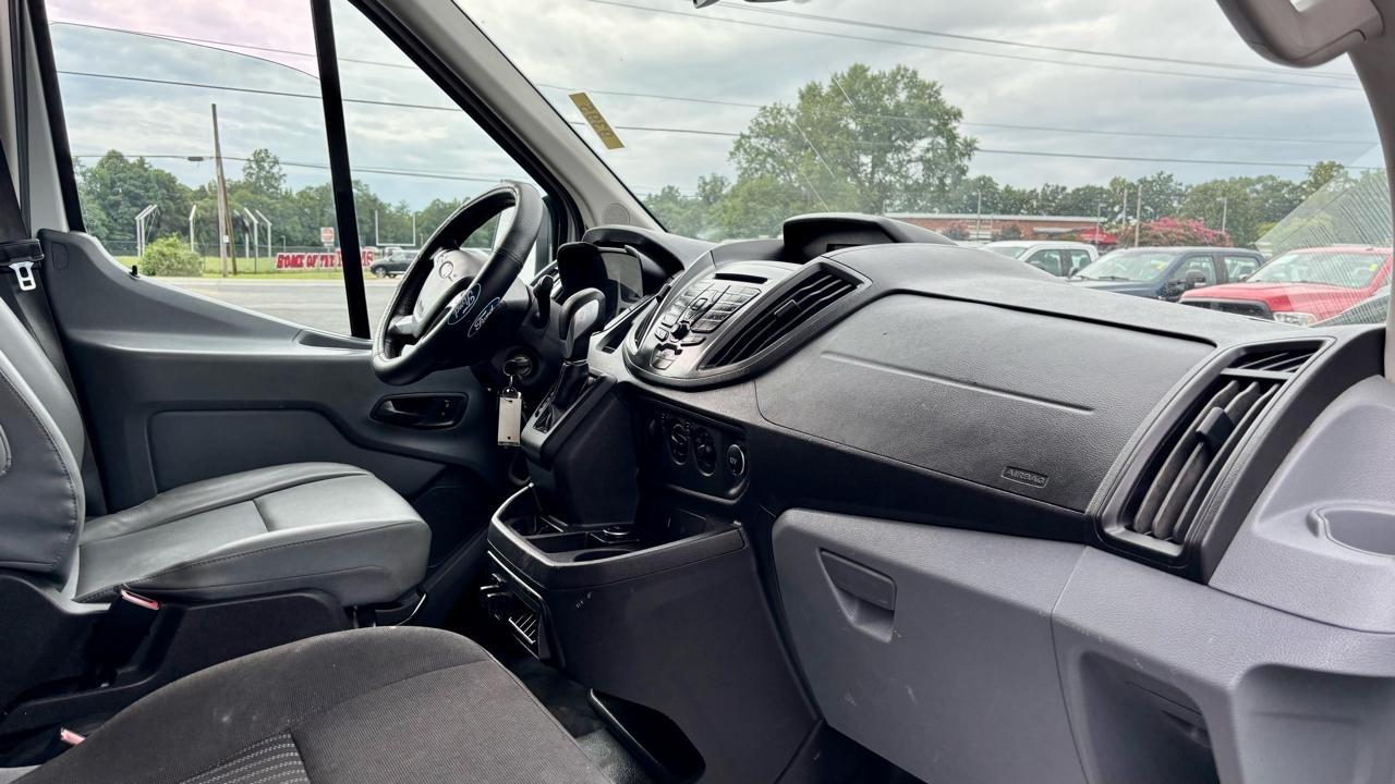 2017 Ford Transit Cutaway Base - Photo 12