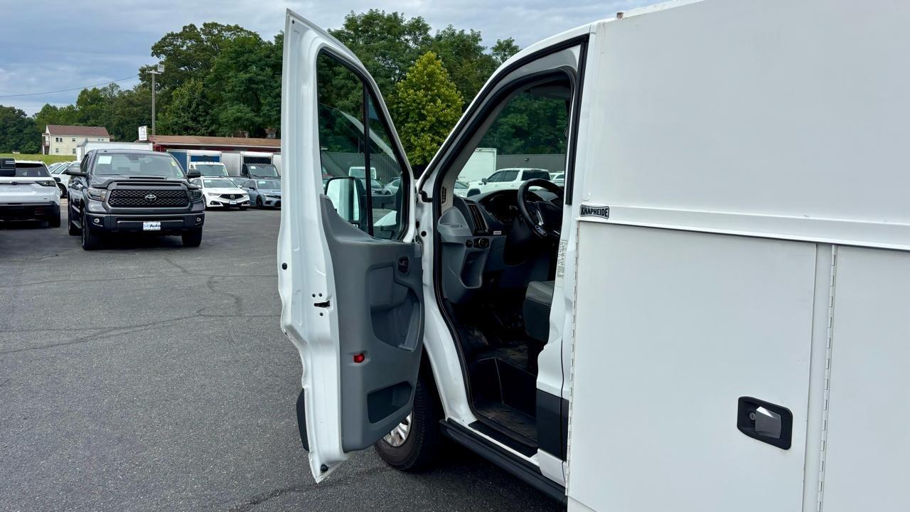 2017 Ford Transit Cutaway Base - Photo 14