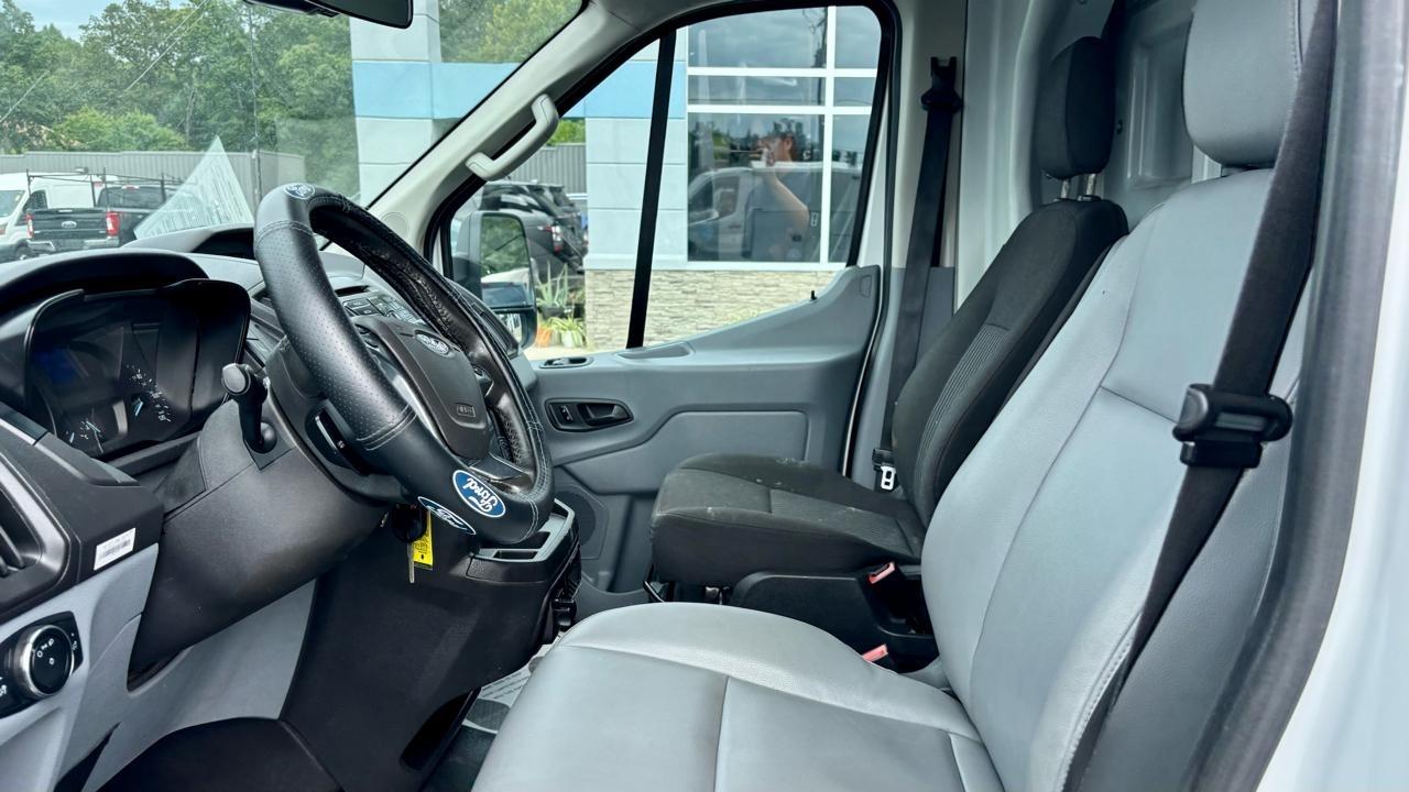 2017 Ford Transit Cutaway Base - Photo 15
