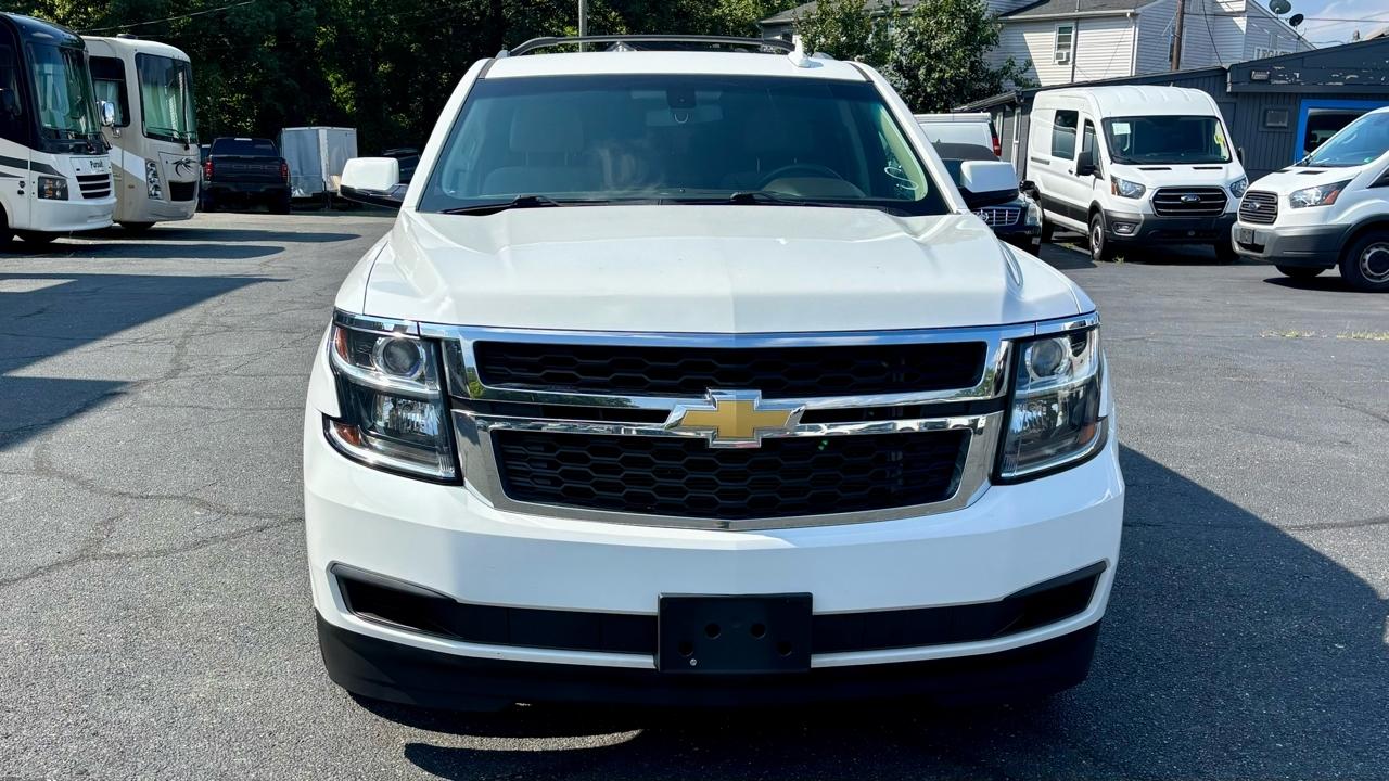 Chevrolet Suburban  2015
