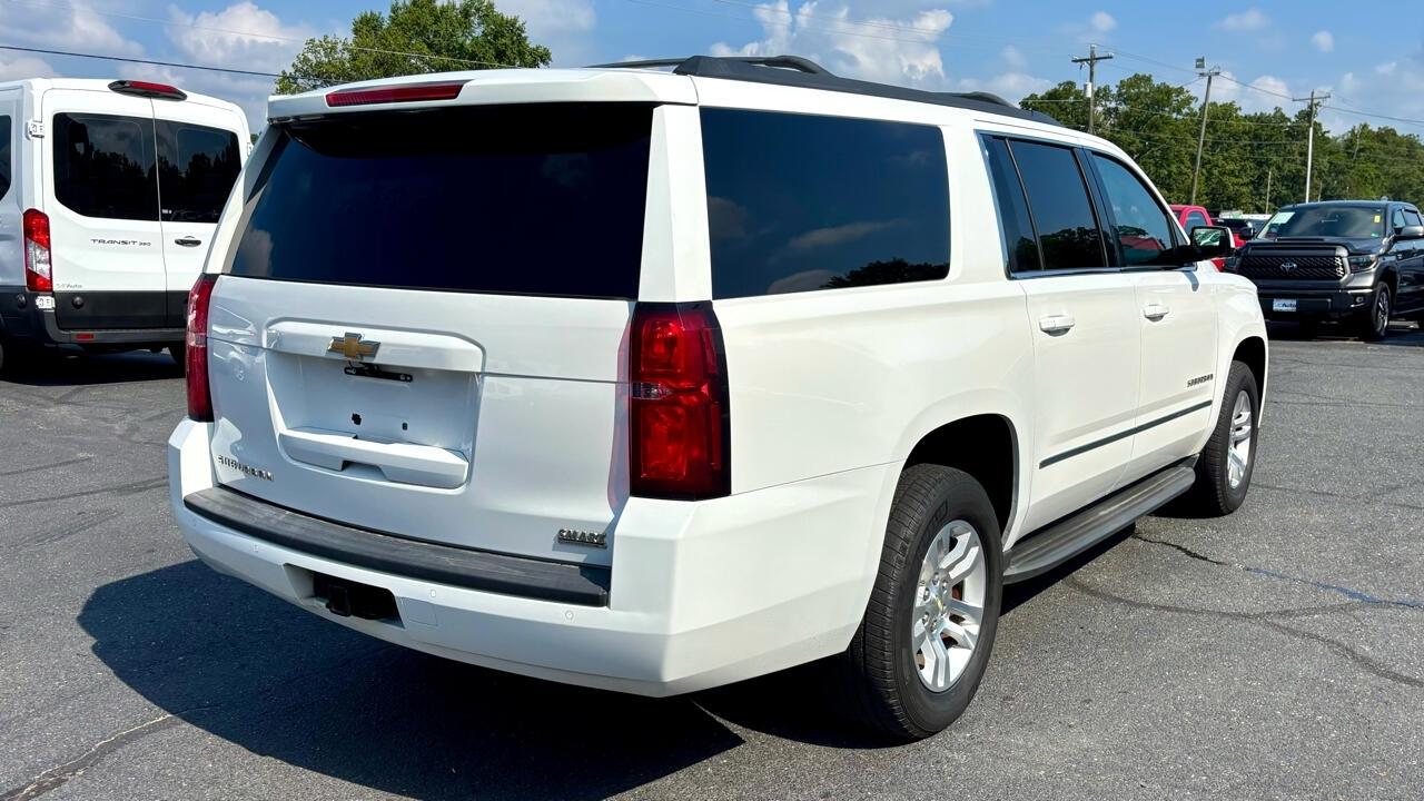 Chevrolet Suburban  2015