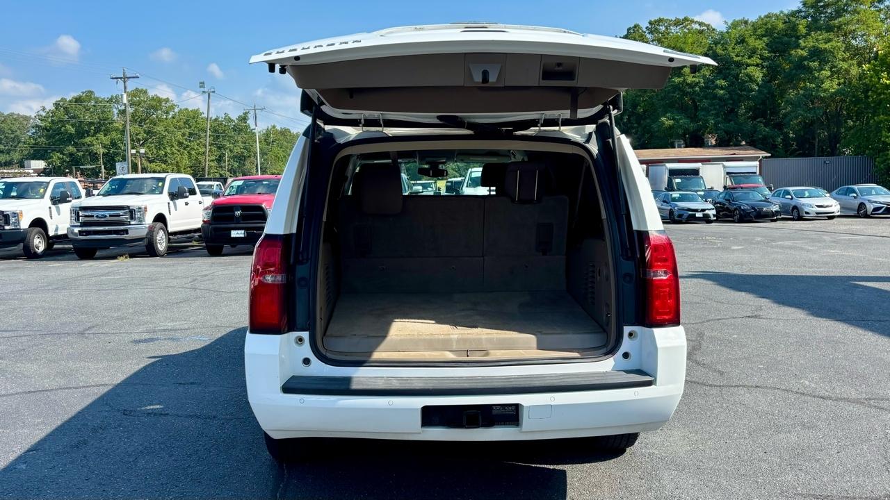 Chevrolet Suburban  2015