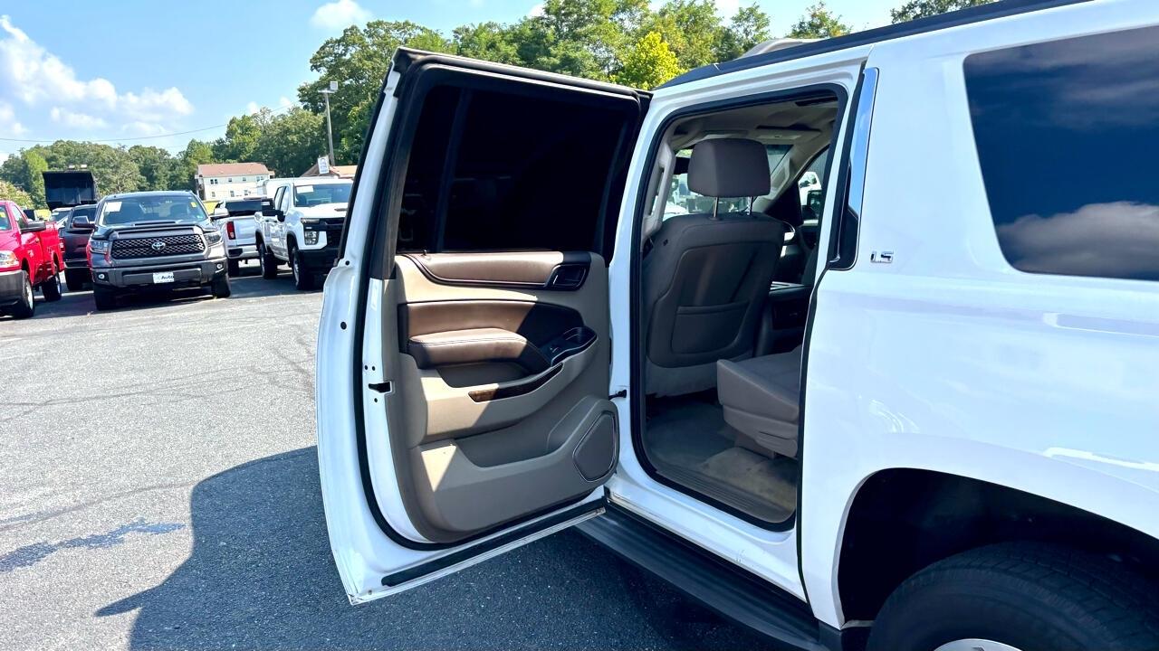 Chevrolet Suburban  2015