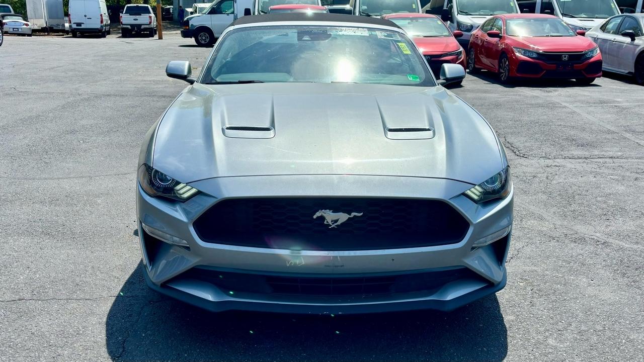 Ford Mustang  2022