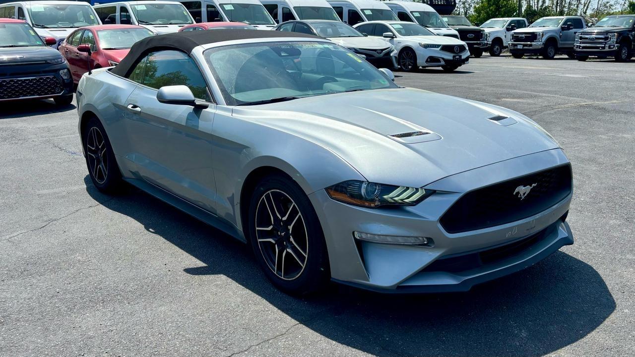Ford Mustang  2022