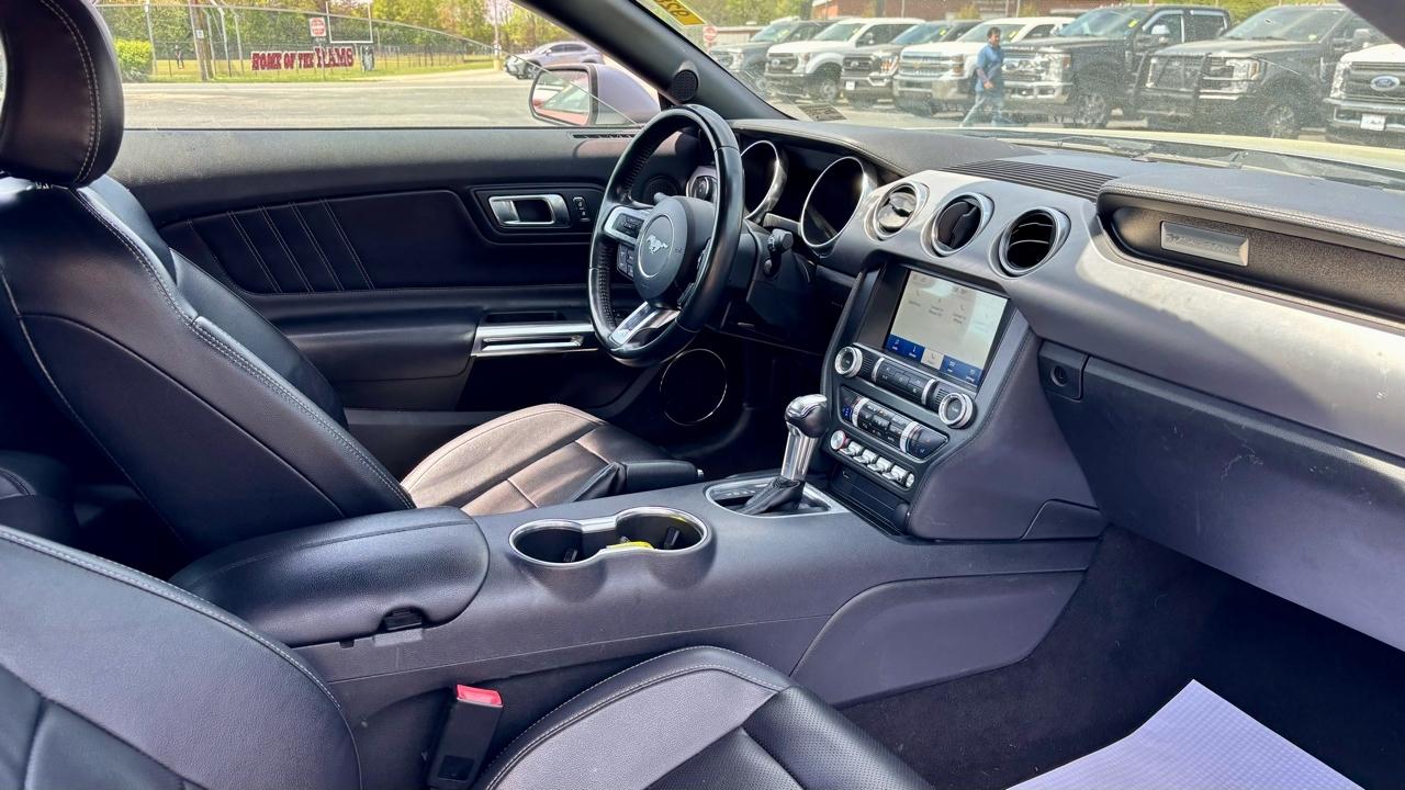 Ford Mustang  2022