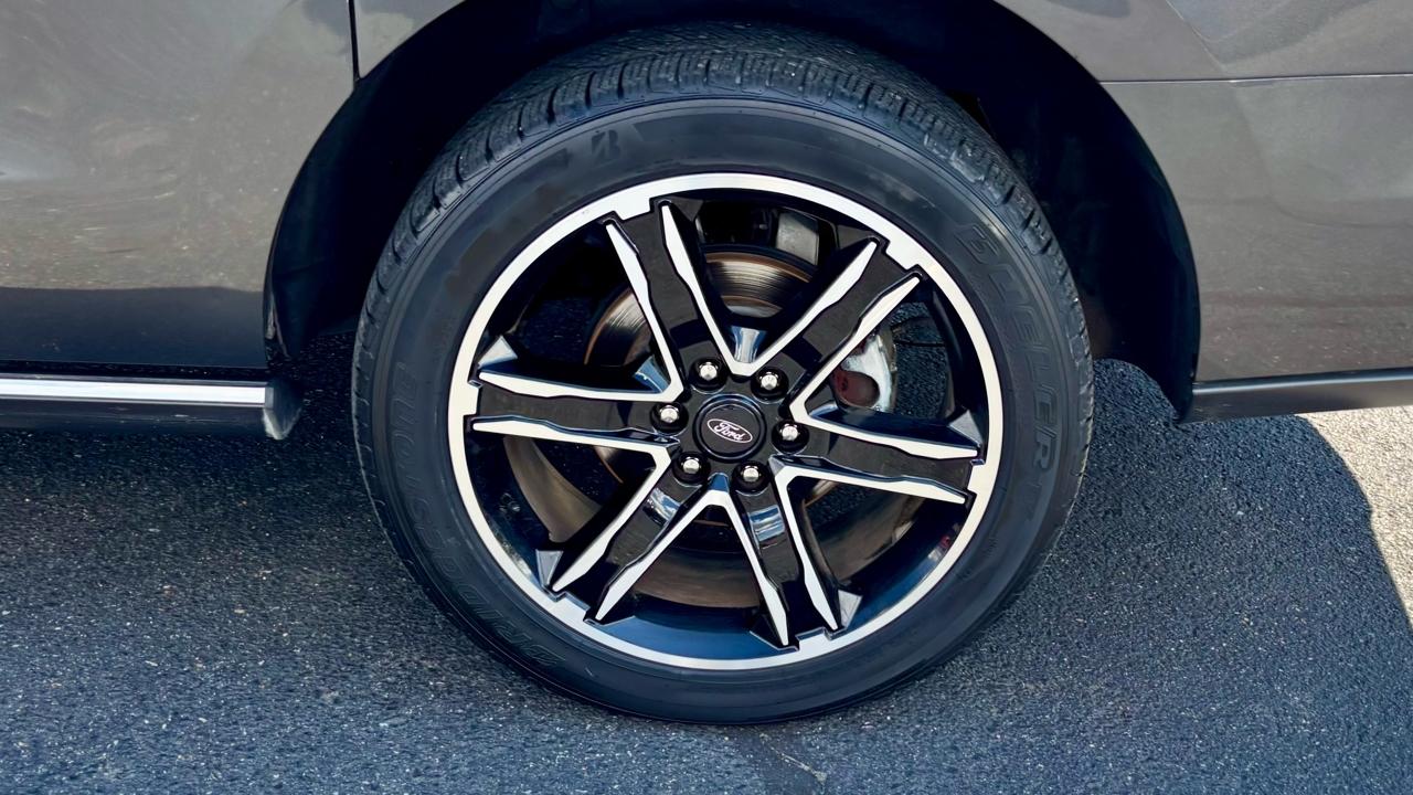 Ford Expedition  2019