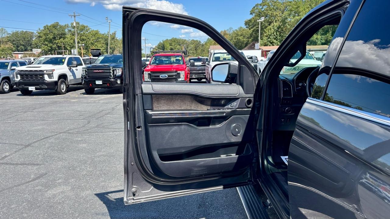 Ford Expedition  2019