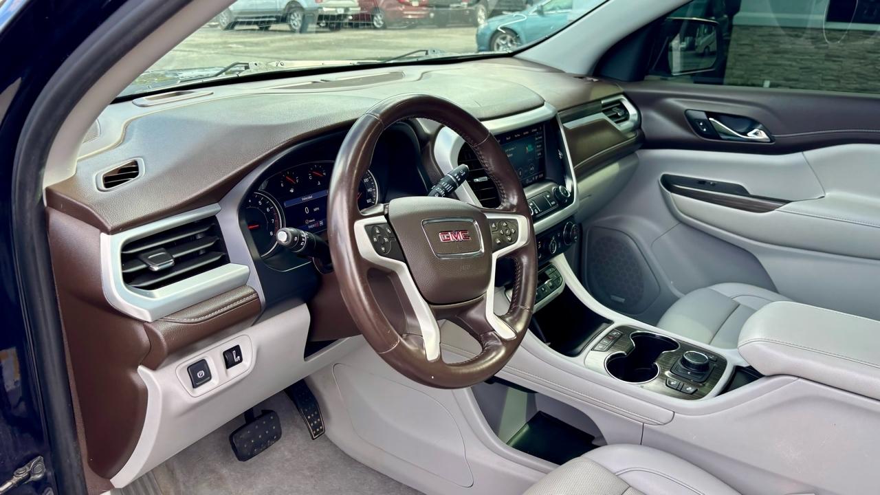 GMC Acadia  2021