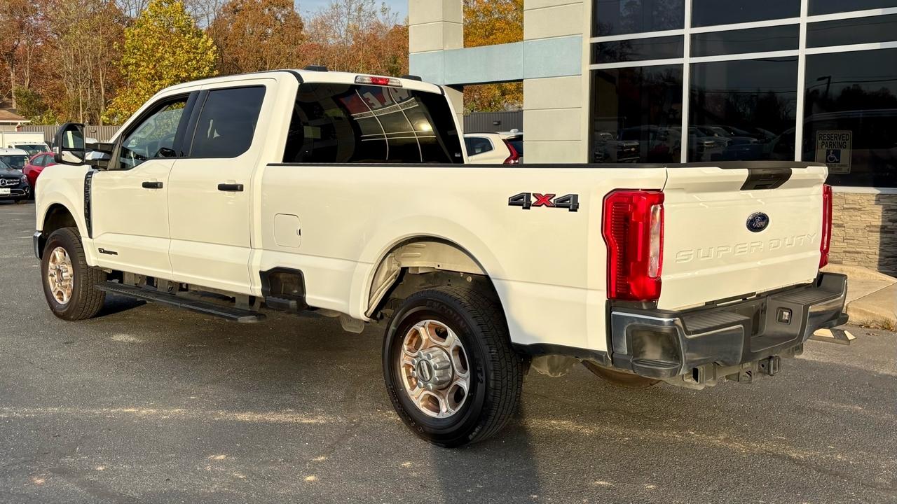 Ford F-350 SD  2025
