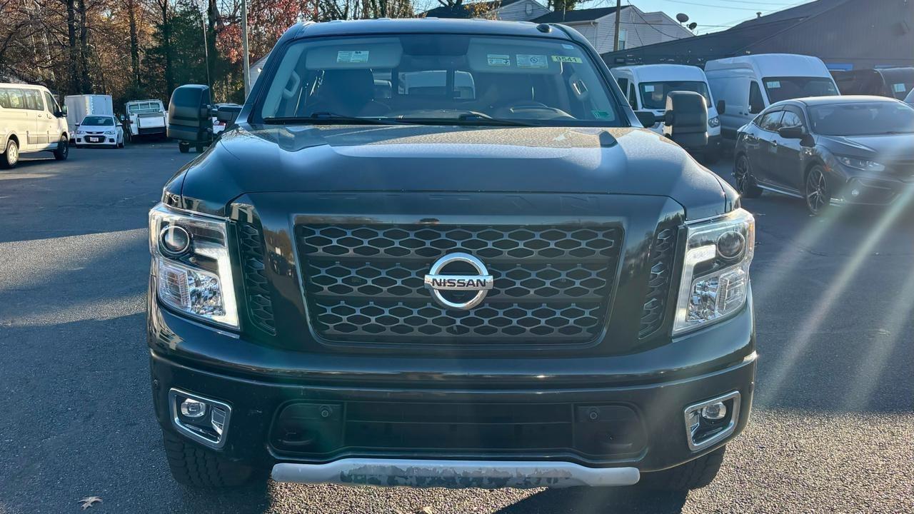 Nissan Titan  2018