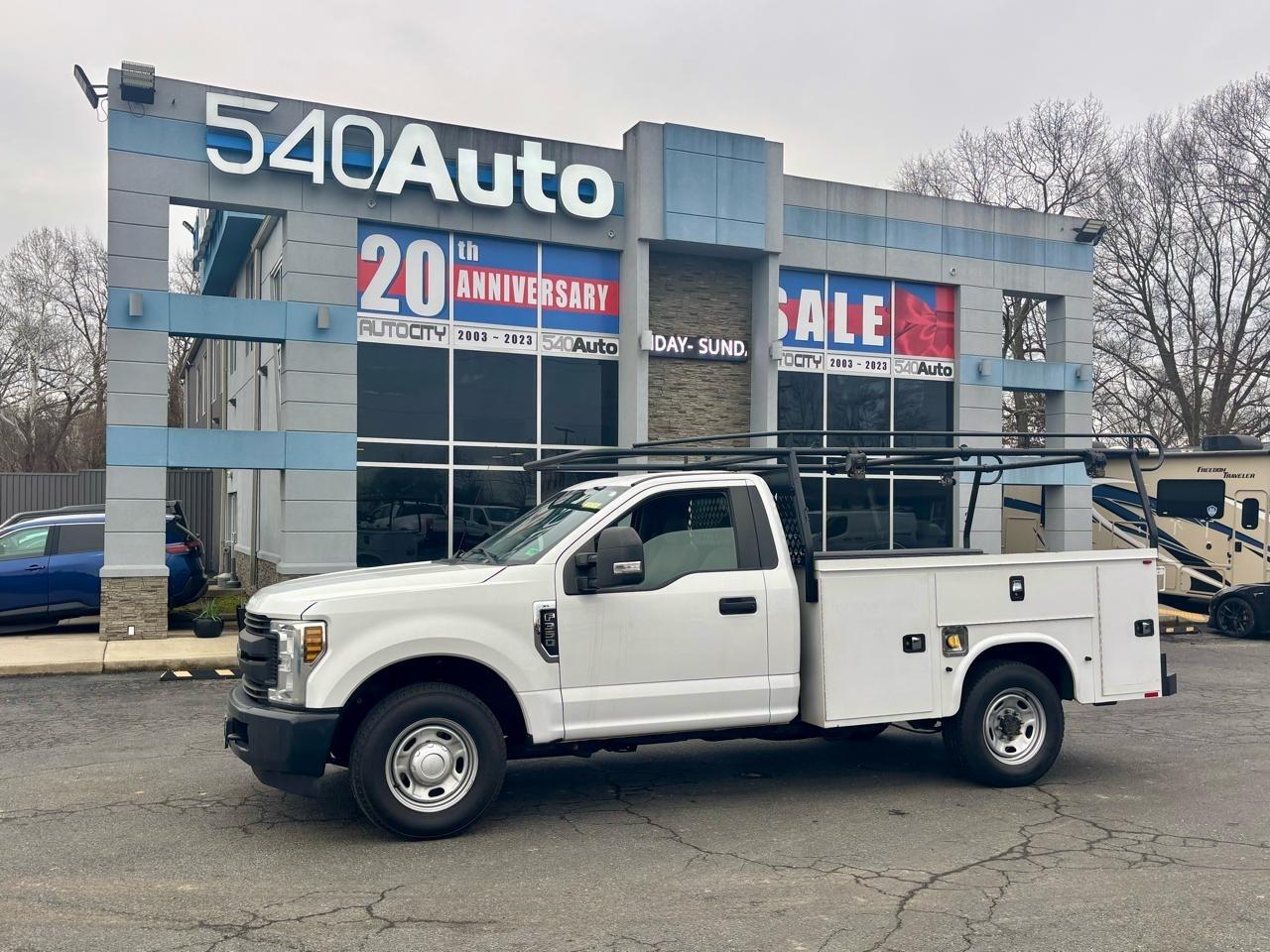 2019 Ford F-350 SD XL Reg Cab Utility w Ladder Rack