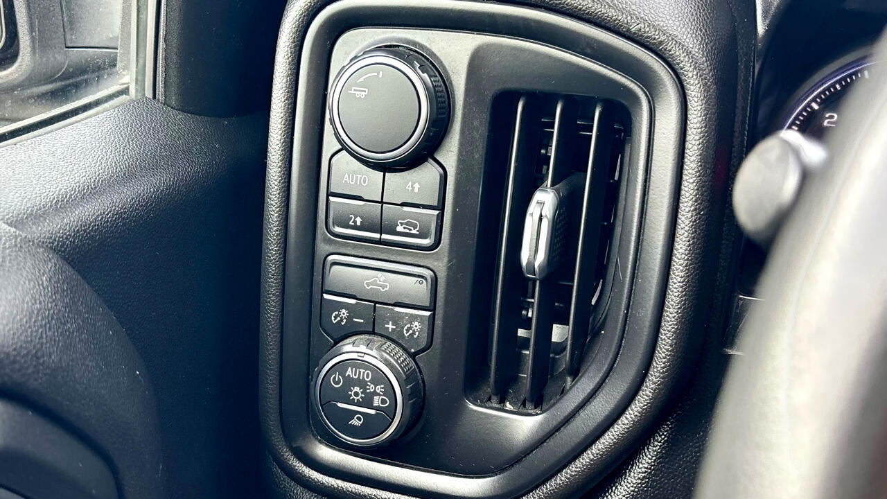 Chevrolet Silverado 1500  2019