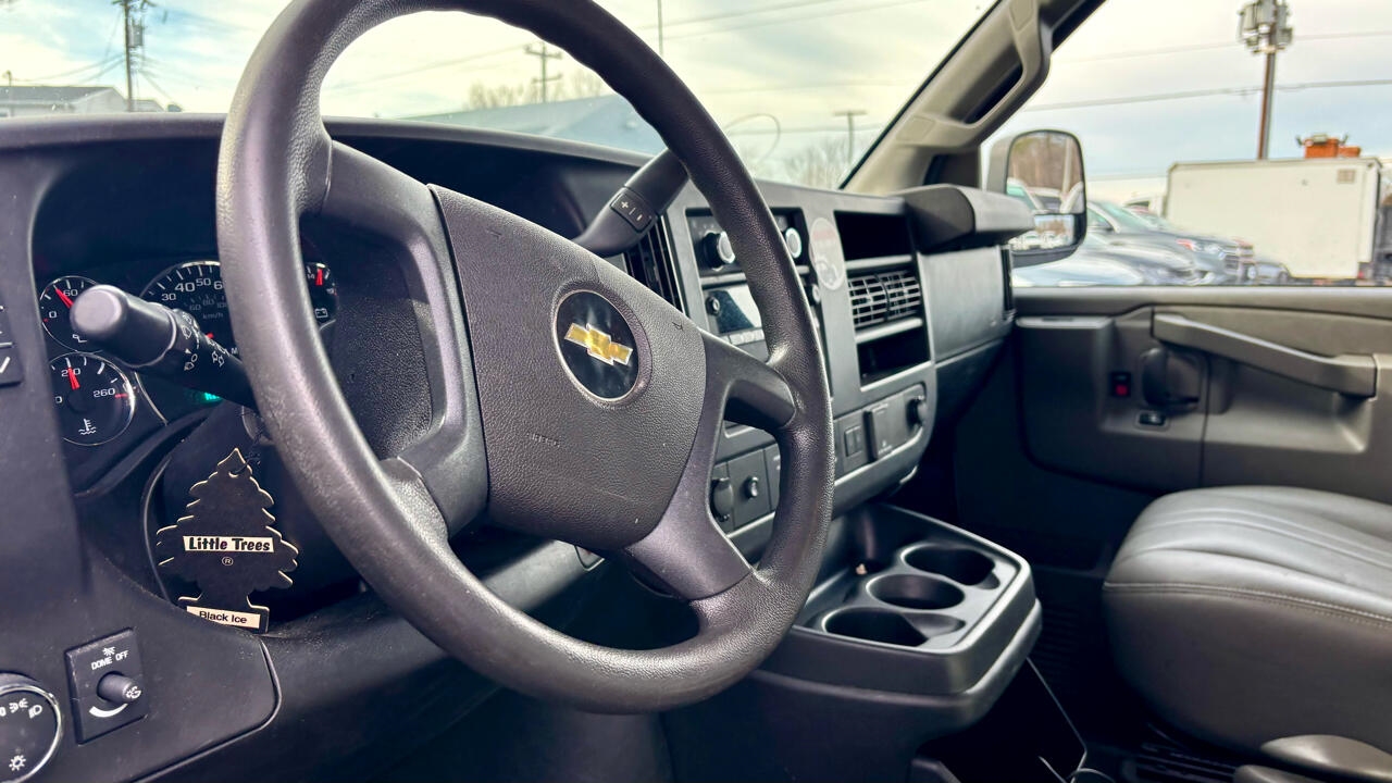 Chevrolet Express  2021