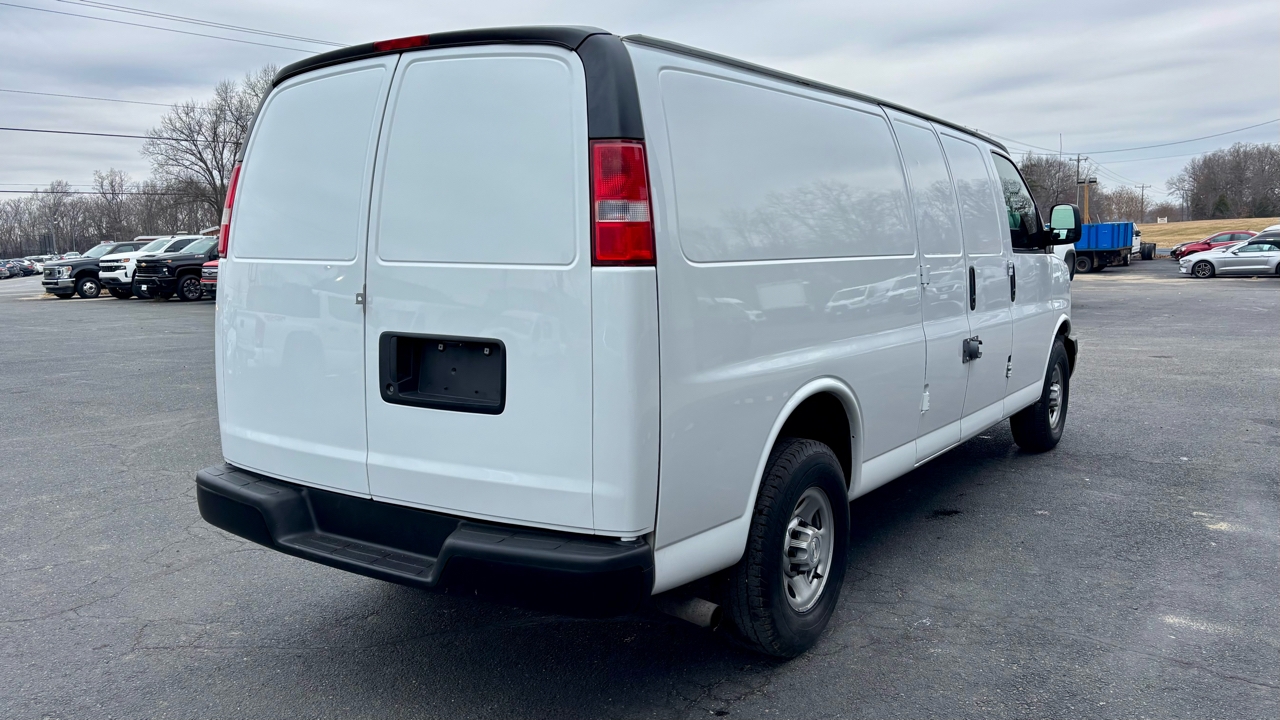Chevrolet Express  2017