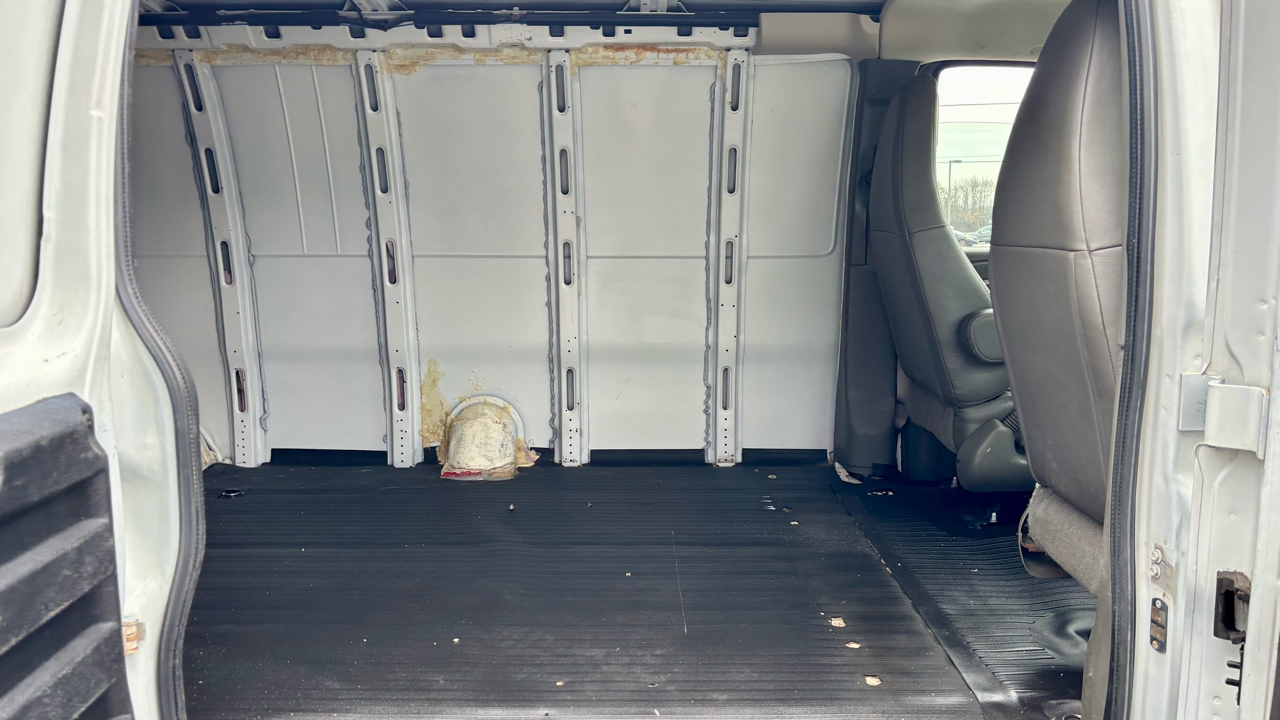 Chevrolet Express  2017