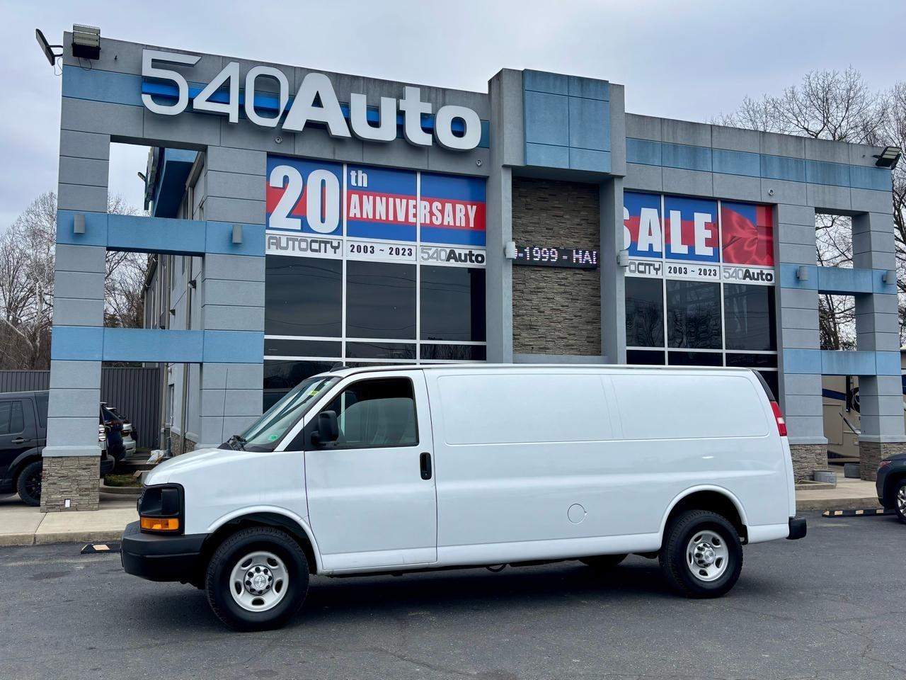 2017 Chevrolet Express RWD 3500 Extended 155