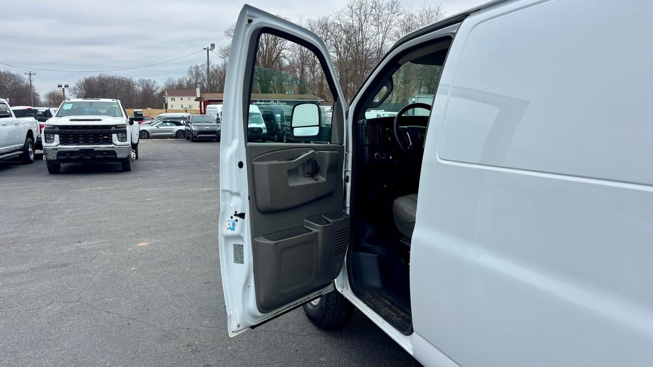 Chevrolet Express  2017