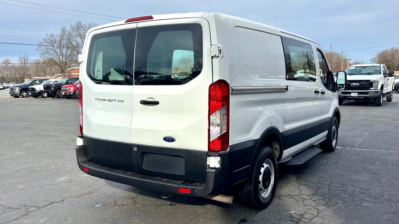 Ford Transit Crew Van  2020