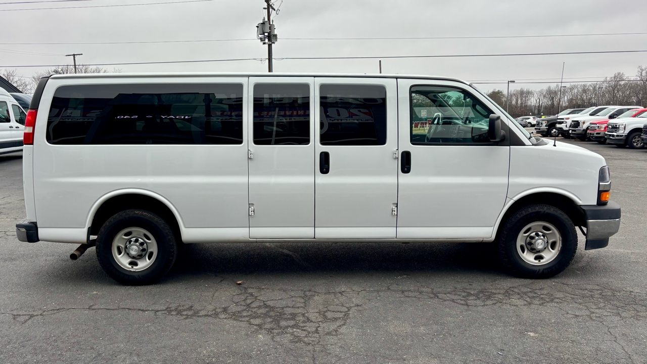 Chevrolet Express  2017