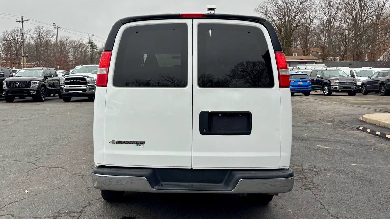 Chevrolet Express  2017
