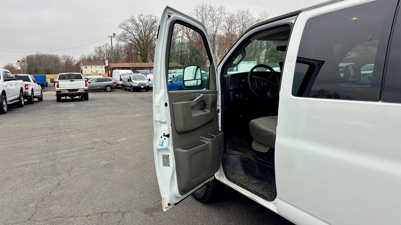 Chevrolet Express  2017