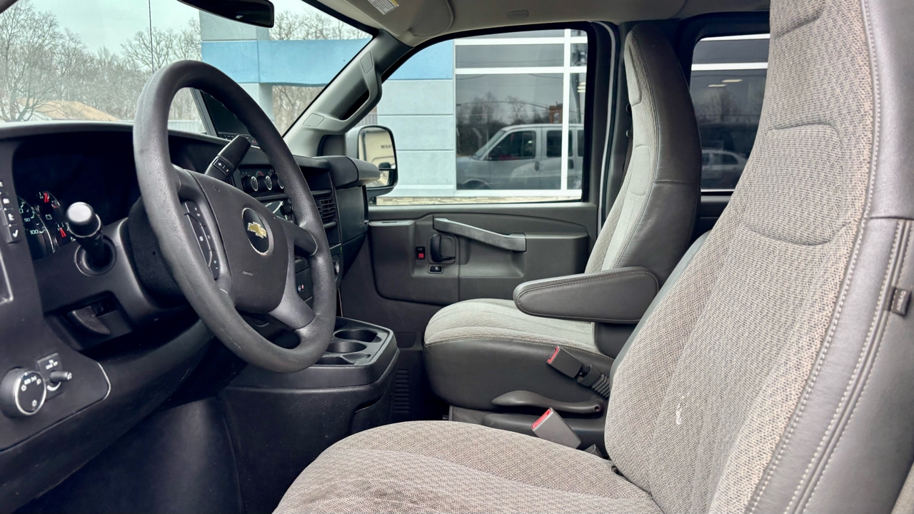 Chevrolet Express  2017