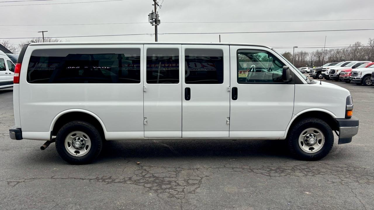 Chevrolet Express  2017