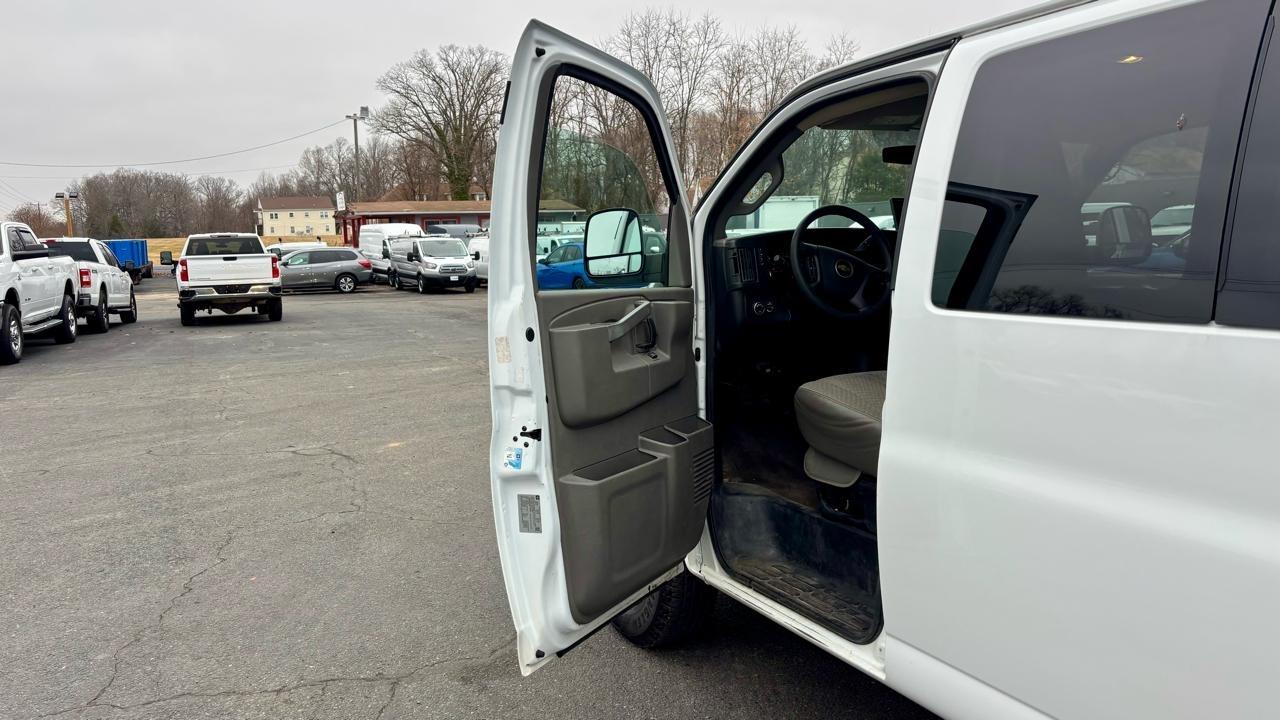 Chevrolet Express  2017