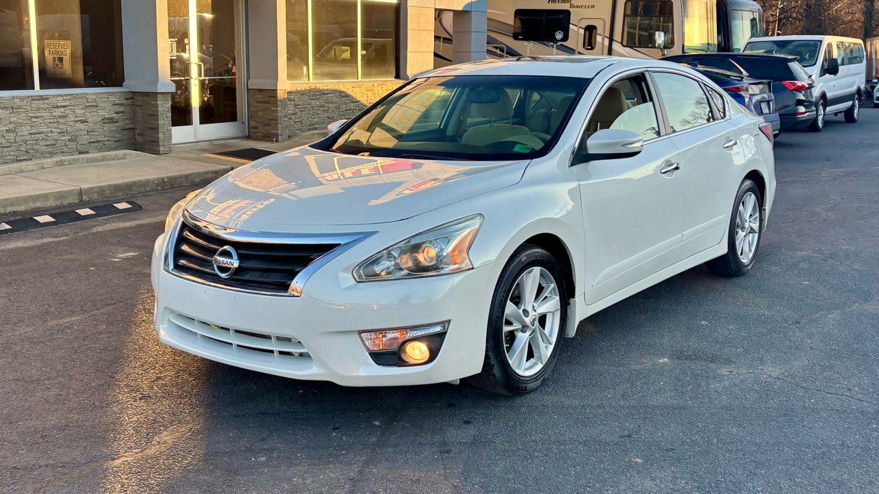 Nissan Altima  2015