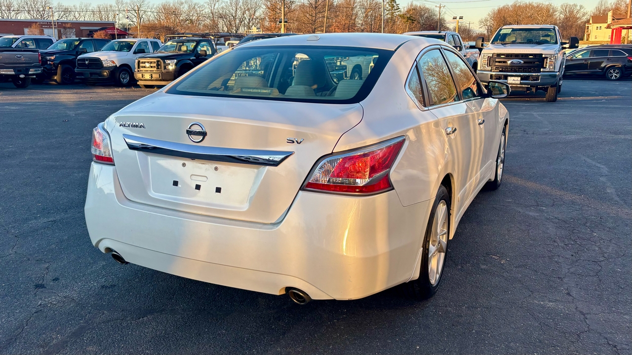 Nissan Altima  2015