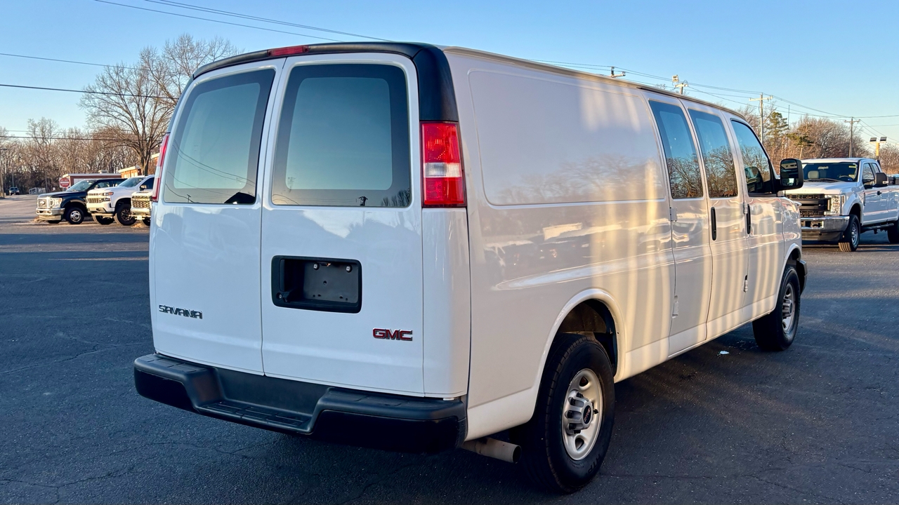 GMC Savana  2020