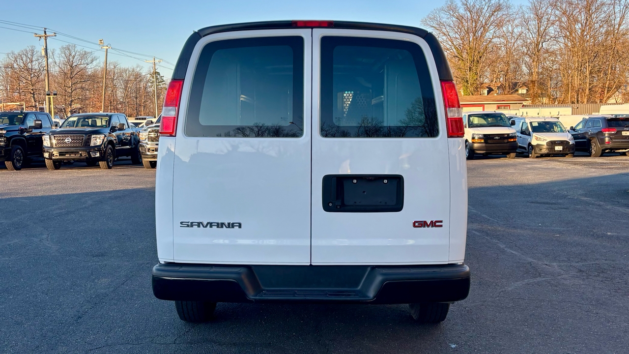 GMC Savana  2020