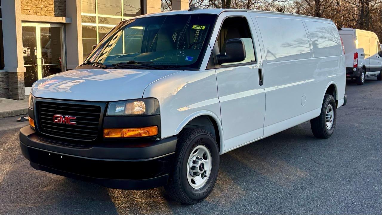 GMC Savana  2020