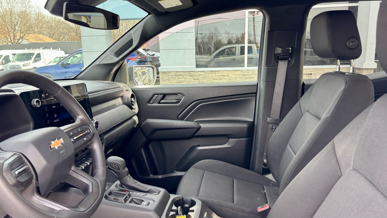 Chevrolet Colorado  2023