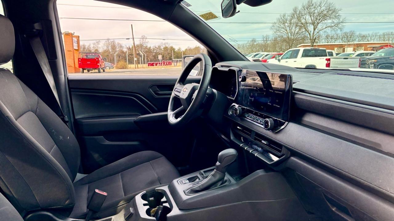 Chevrolet Colorado  2023