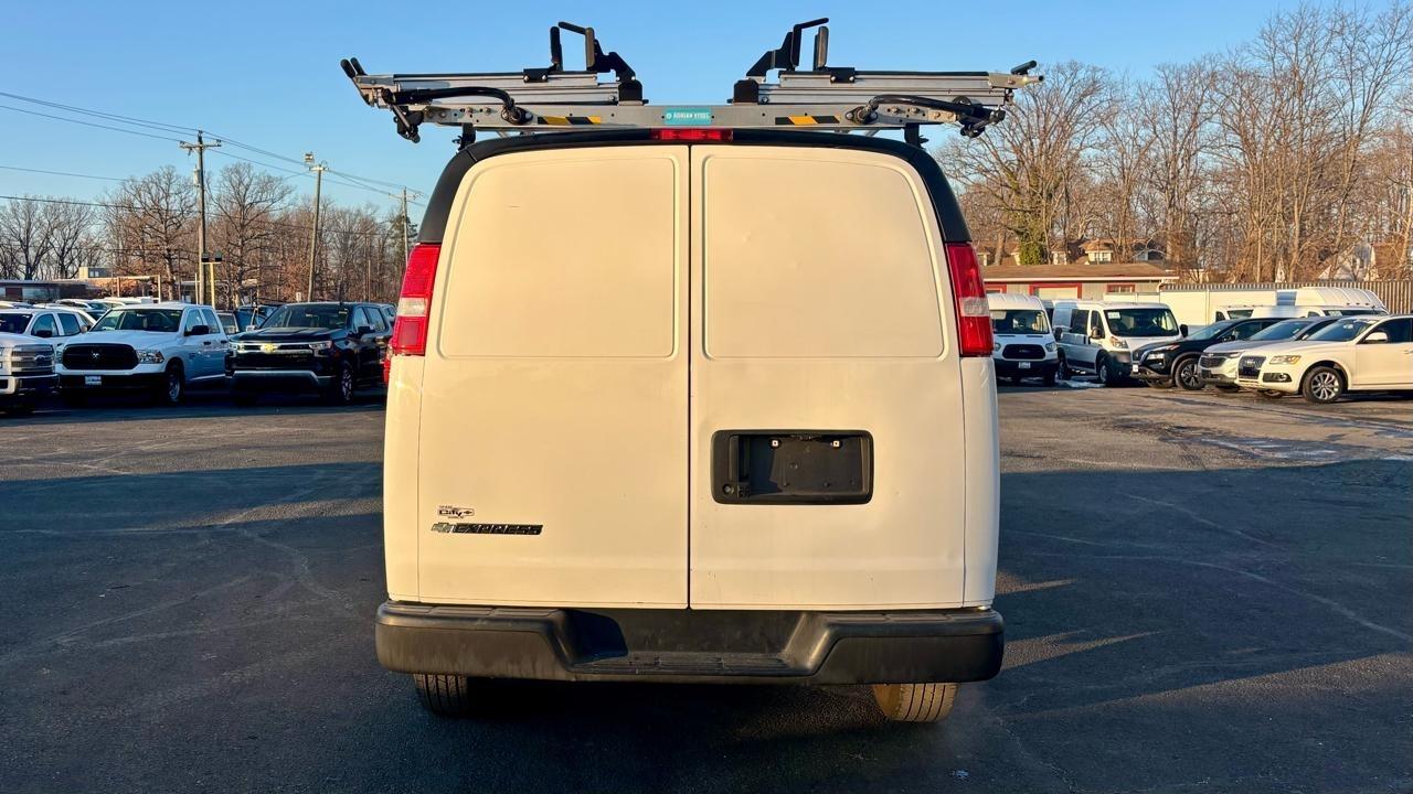 Chevrolet Express  2022