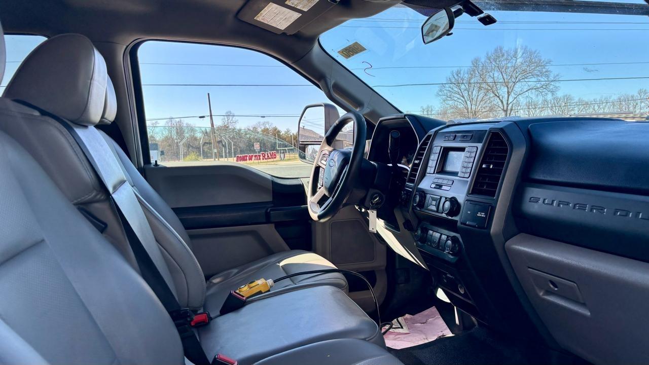 Ford F-550  2020
