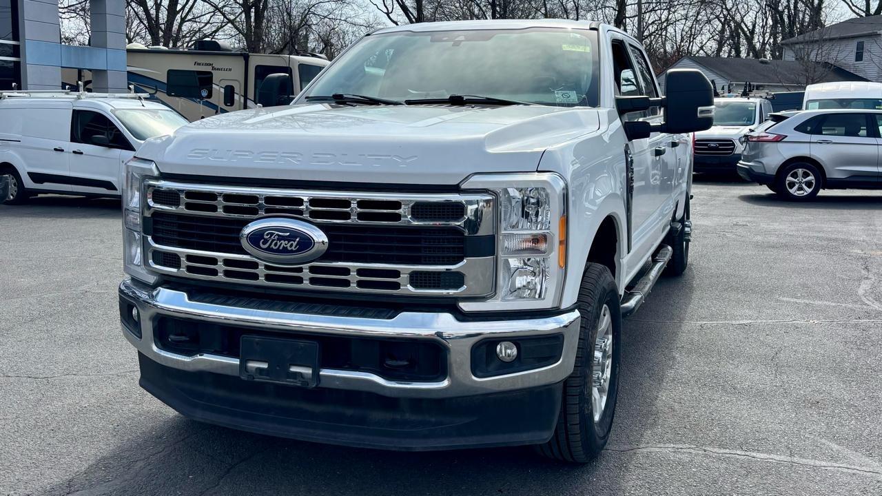 Ford F-350 SD  2023