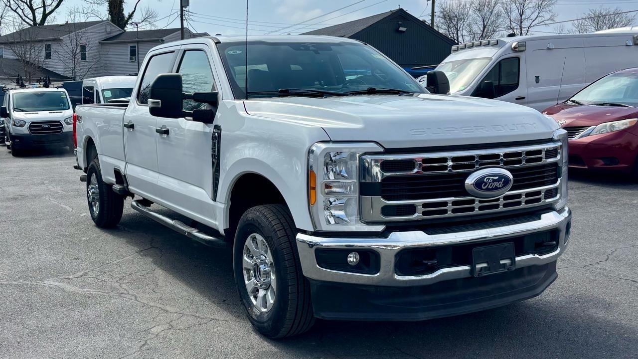 Ford F-350 SD  2023