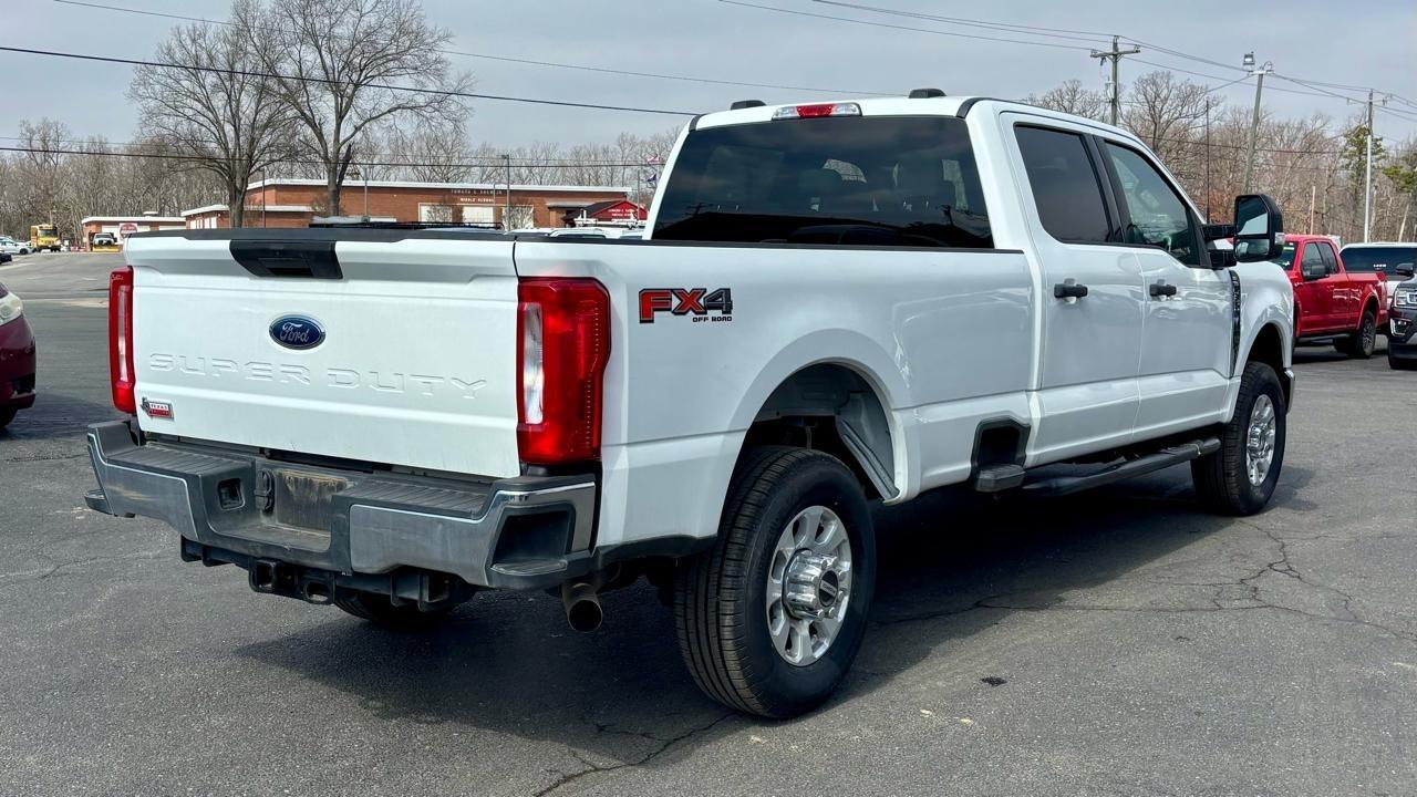 Ford F-350 SD  2023
