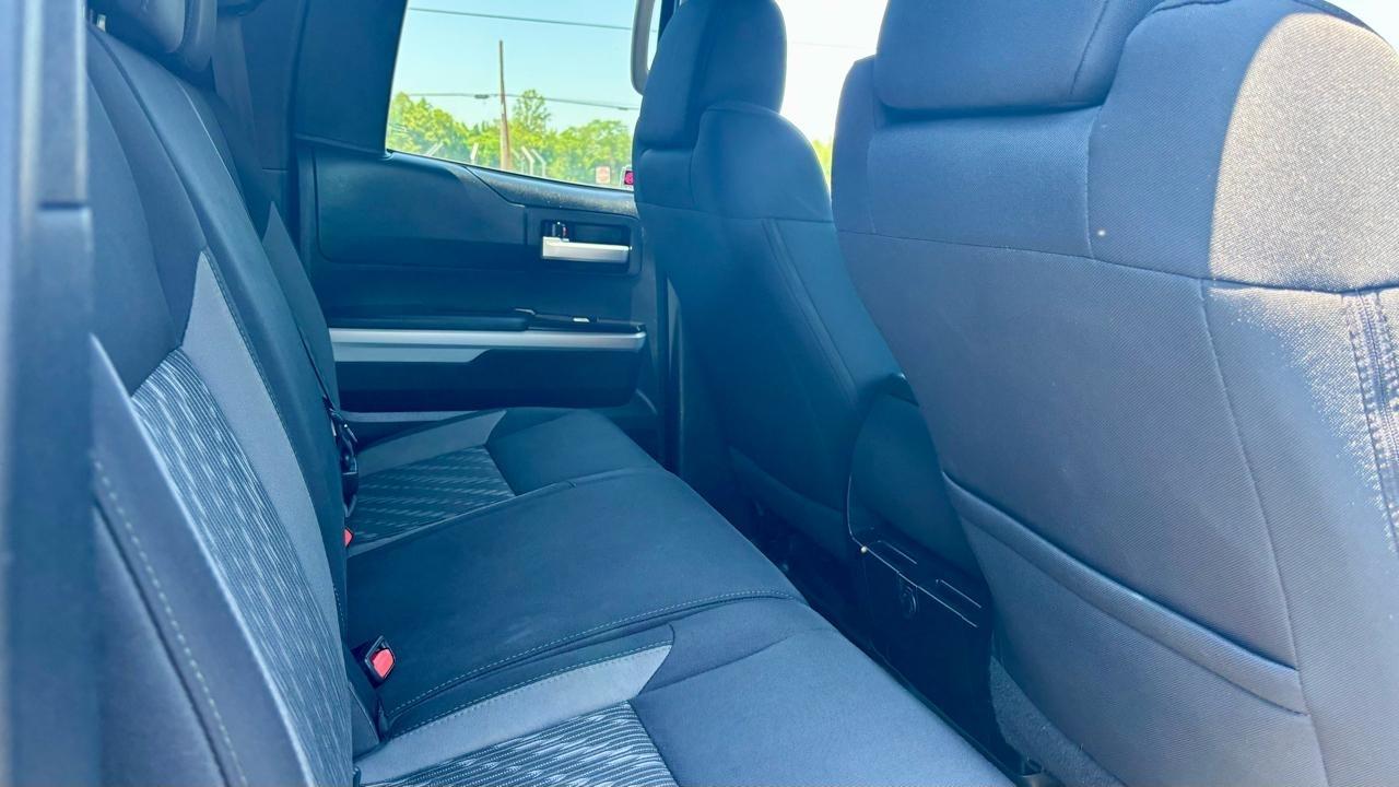 Toyota Tundra  2019