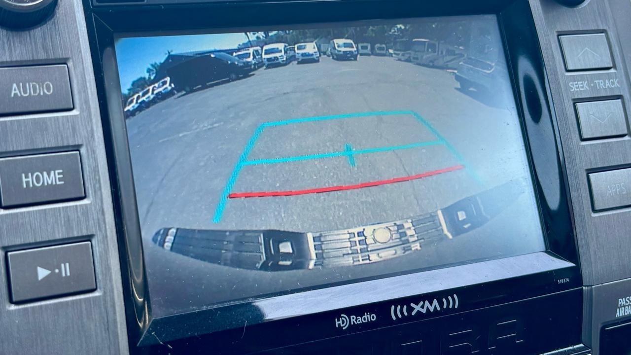 Toyota Tundra  2019