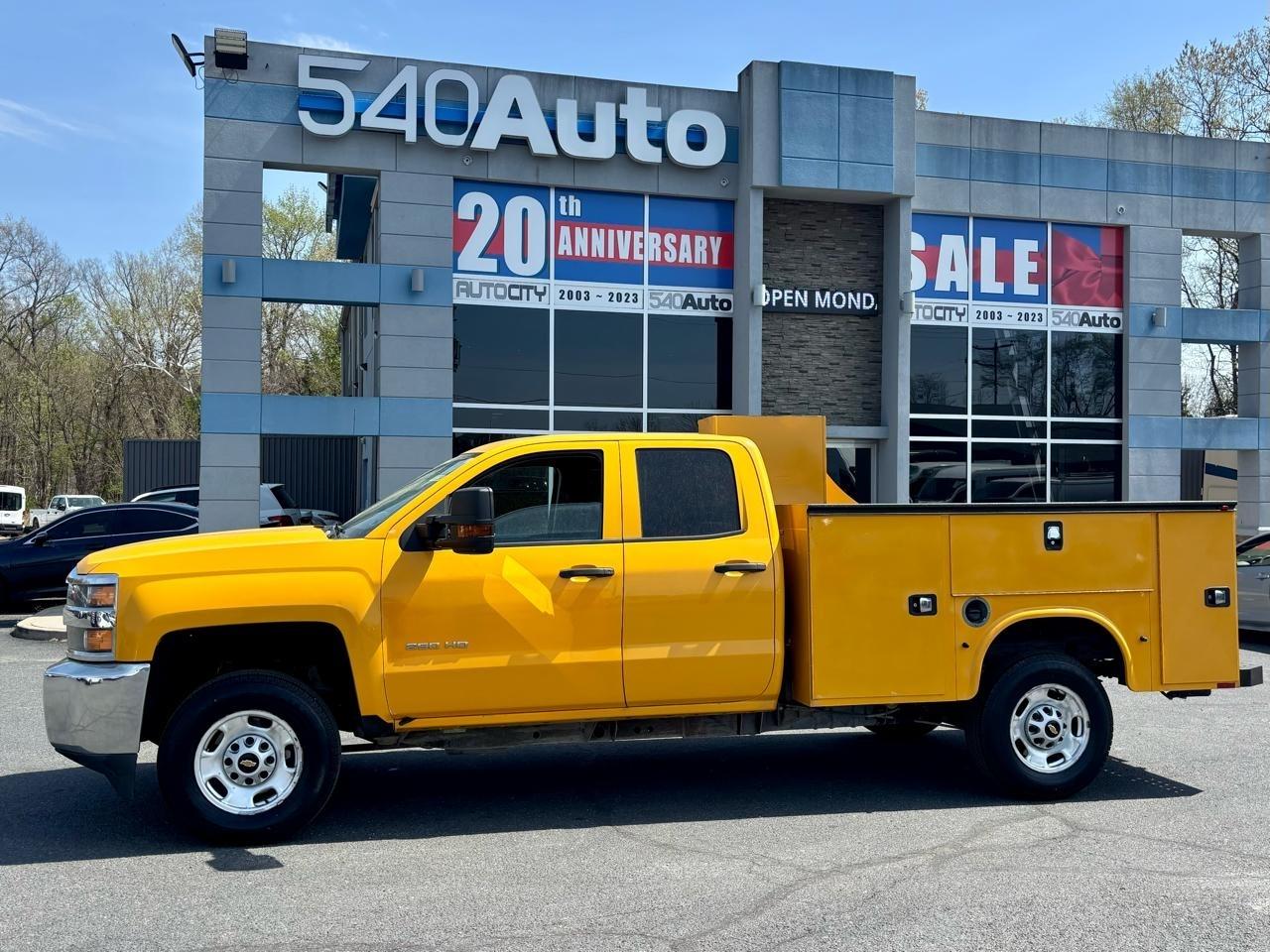 2017 Chevrolet Silverado 2500HD Double Cab Utility Bed