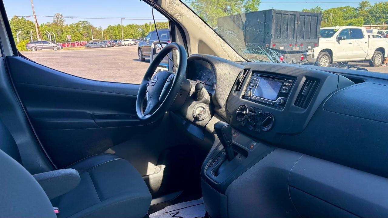 Nissan NV200  2018