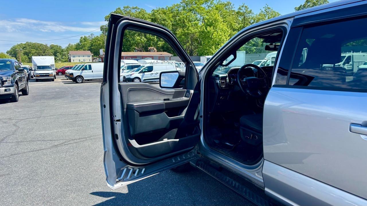 Ford F-150  2021