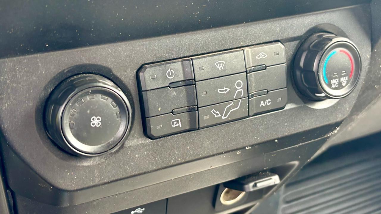 Ford F-550  2022