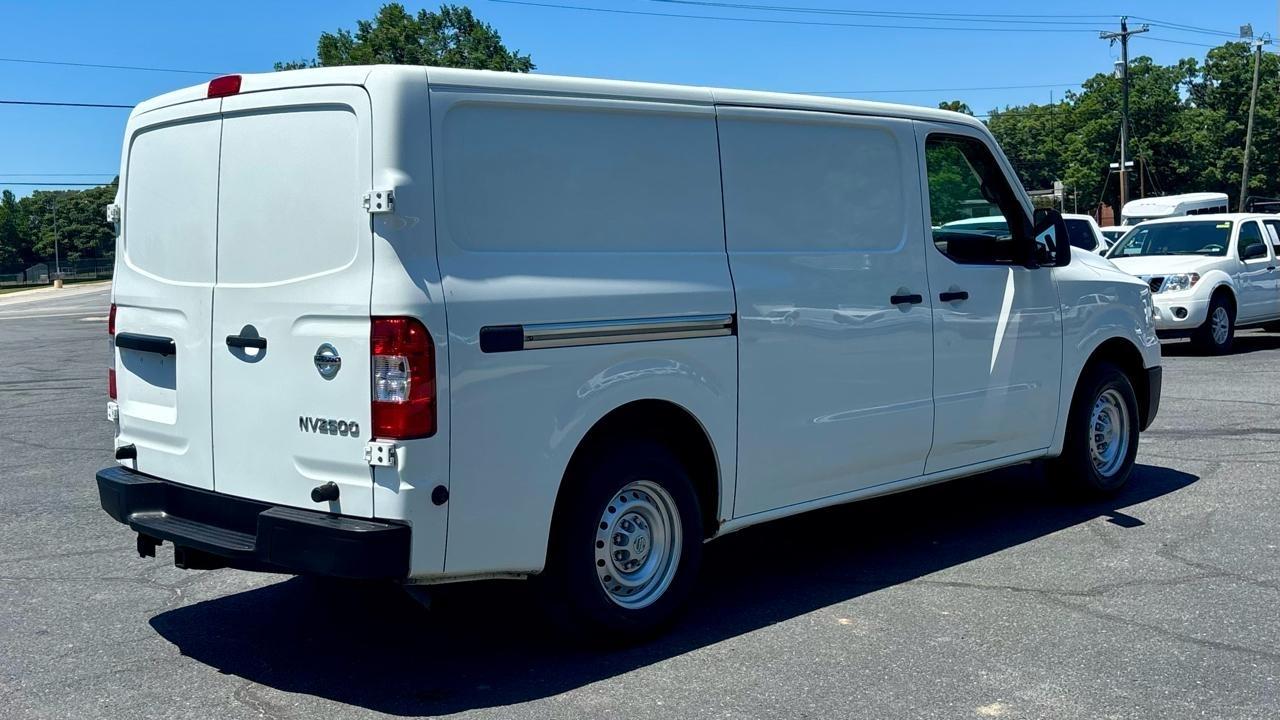 Nissan NV Cargo  2018
