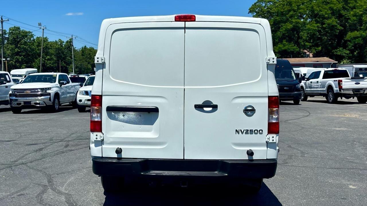 Nissan NV Cargo  2018
