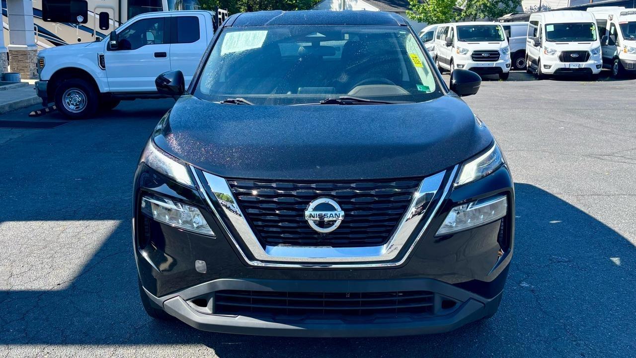 Nissan Rogue  2021